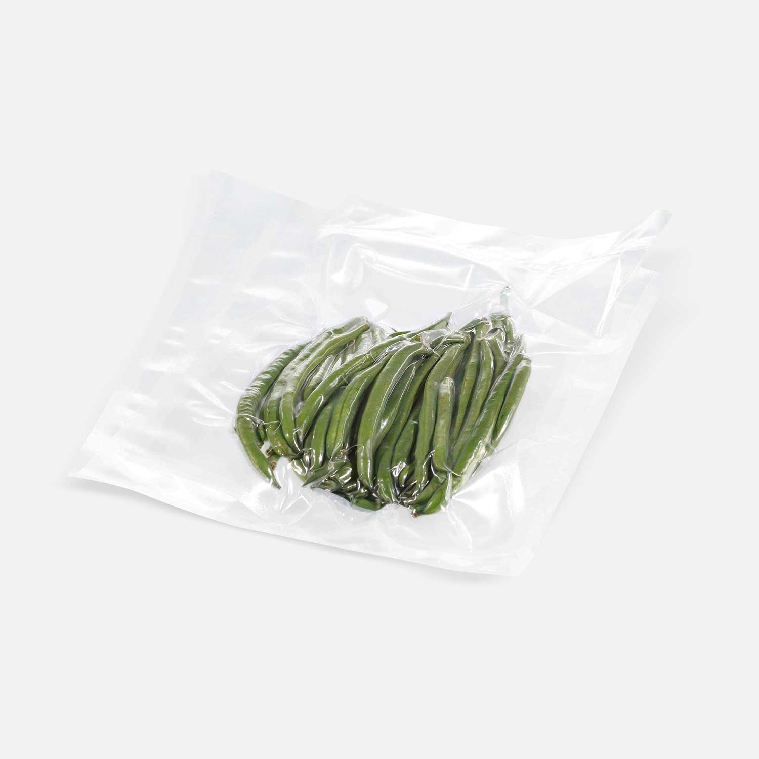 G-Vac vacuum bags with green beans vacuum-sealed