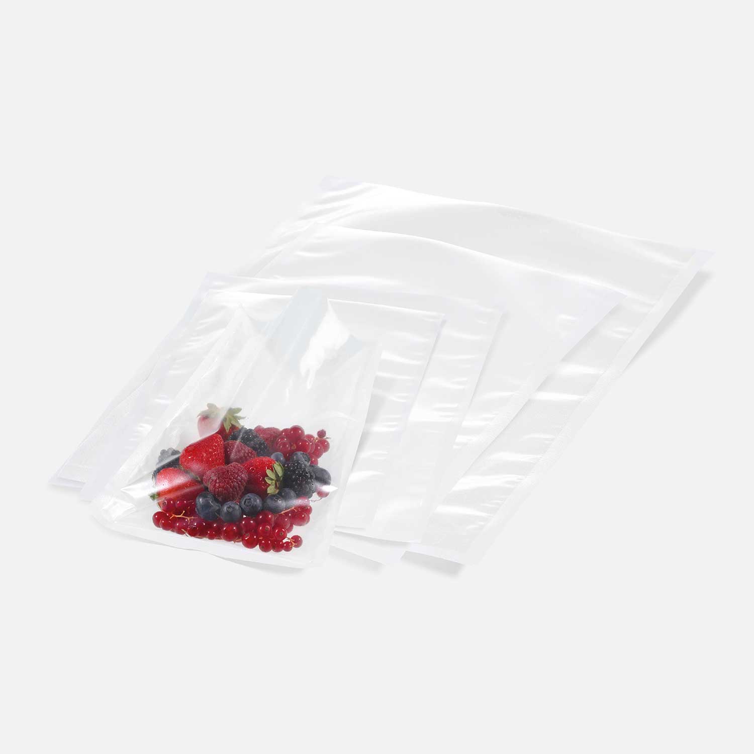 Structured vacuum bag mix-set with berries not yet vacuum-sealed