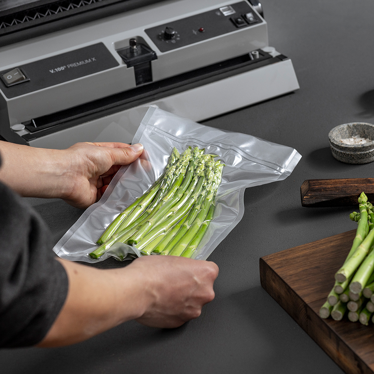 Lava V.200® Premium X vacuum sealer - LED pressure display